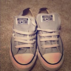 Converse Tennis shoes